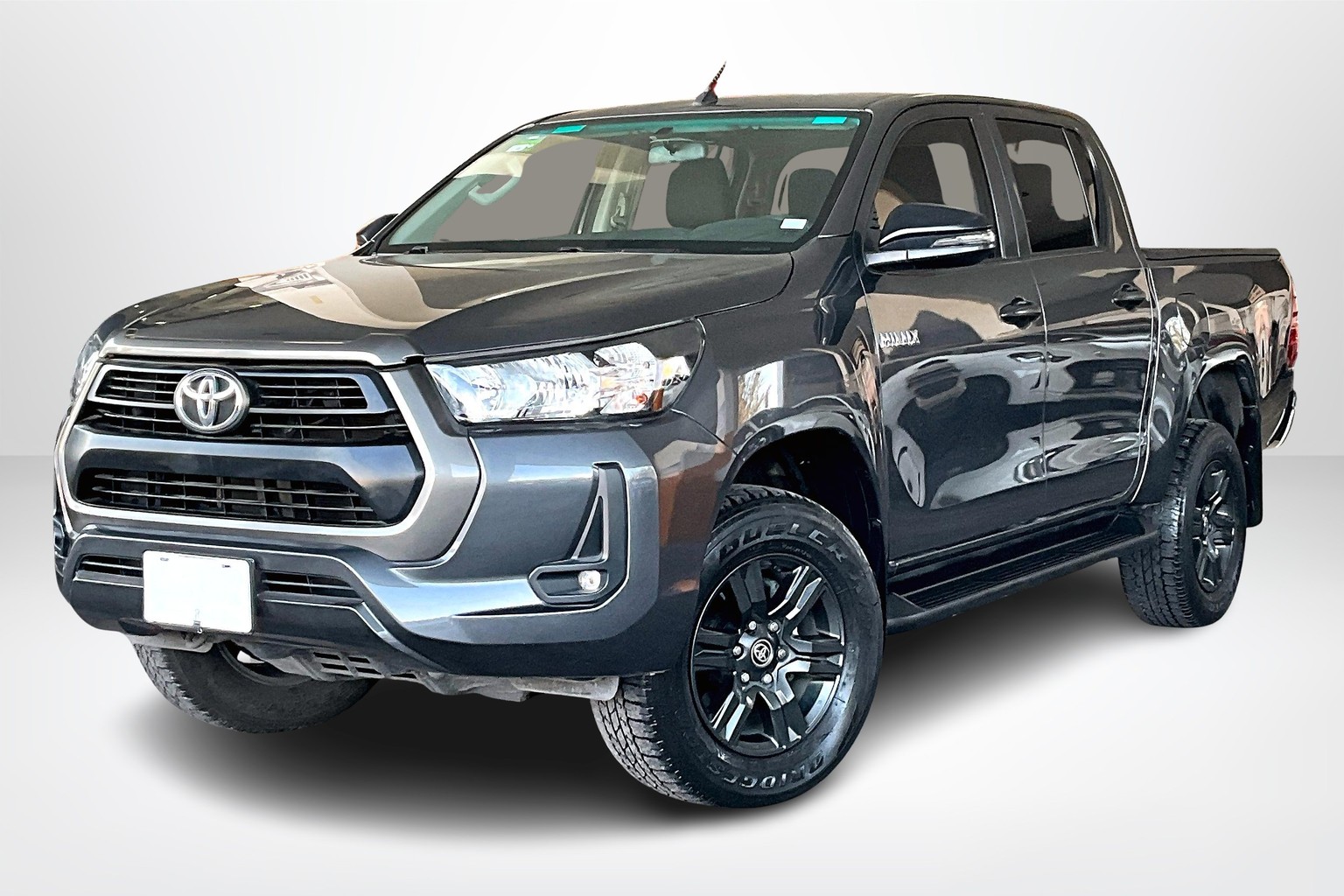 Seminuevo Toyota Hilux 2022 43880km - 82700 | Dalton